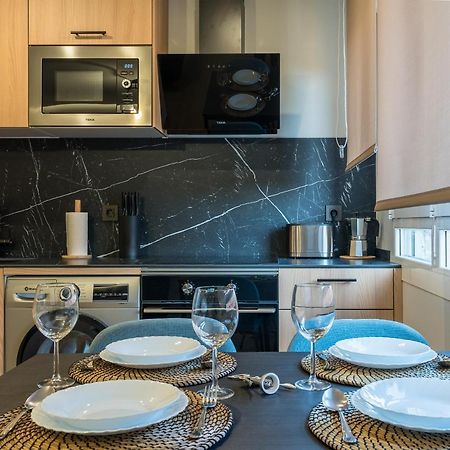 Villa Hita Apartment By People Rentals Bilbao Bagian luar foto