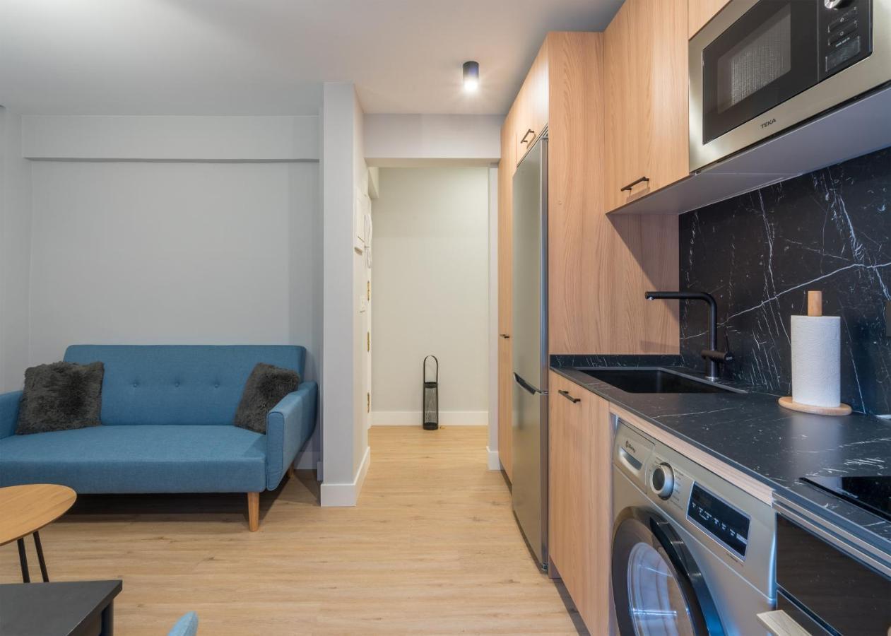 Villa Hita Apartment By People Rentals Bilbao Bagian luar foto