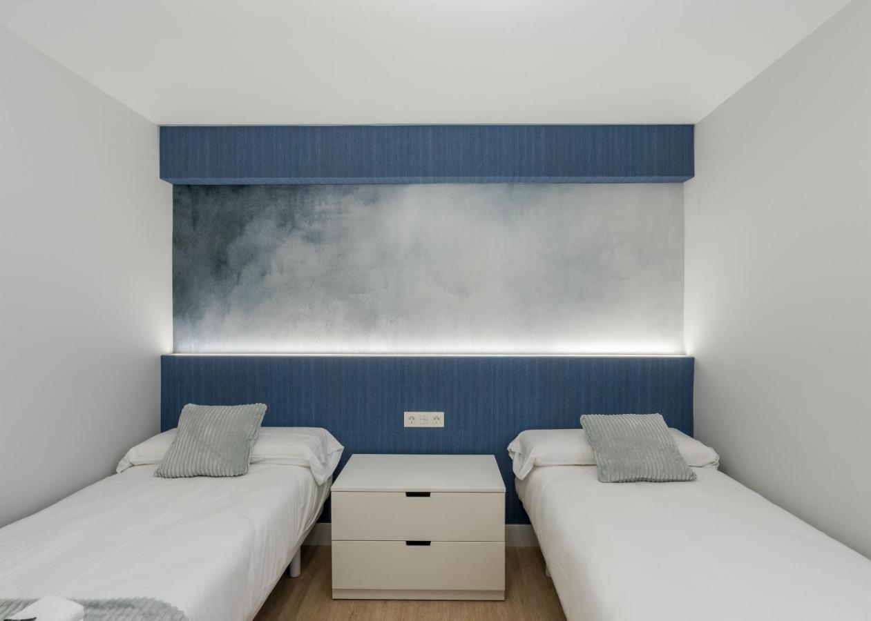 Villa Hita Apartment By People Rentals Bilbao Bagian luar foto
