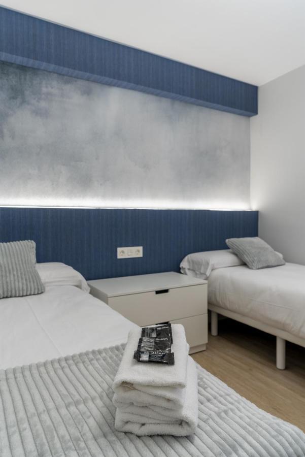 Villa Hita Apartment By People Rentals Bilbao Bagian luar foto
