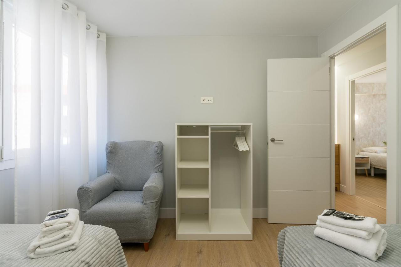 Villa Hita Apartment By People Rentals Bilbao Bagian luar foto