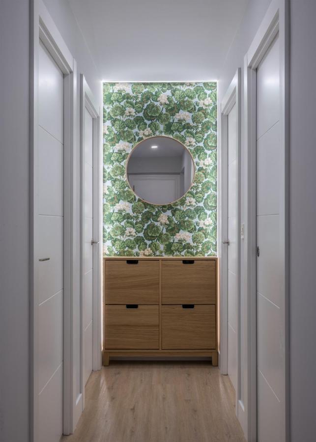 Villa Hita Apartment By People Rentals Bilbao Bagian luar foto